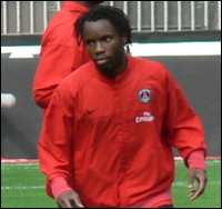 Transferts : Luyindula au PSG jusqu'en 2012 