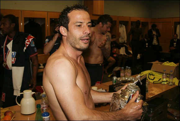 Le vestiaire du PSG après la victoire en coupe de France (photo Éric Baledent)