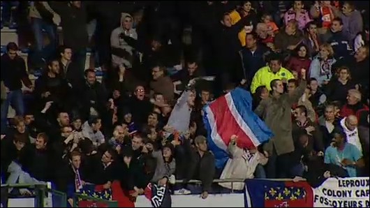 Les supporters parisiens indépendants à Lorient